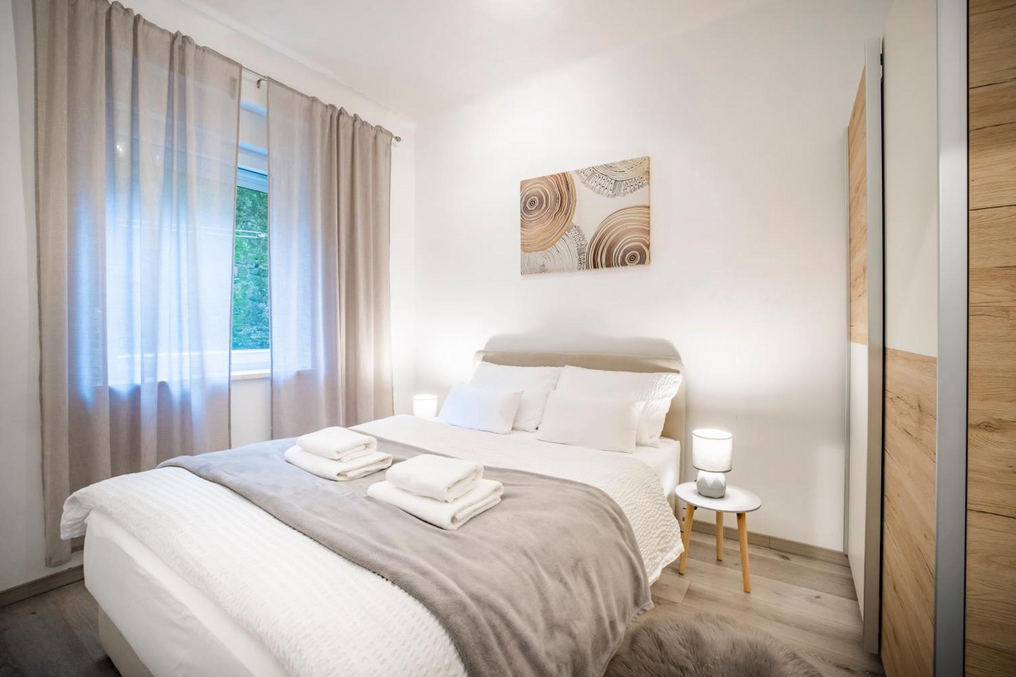 Studio Apartman Lena Fiume Esterno foto